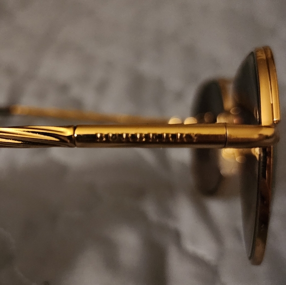 Burberry unisex sunglasses NWOT Brown/Tan - Picture 3 of 16